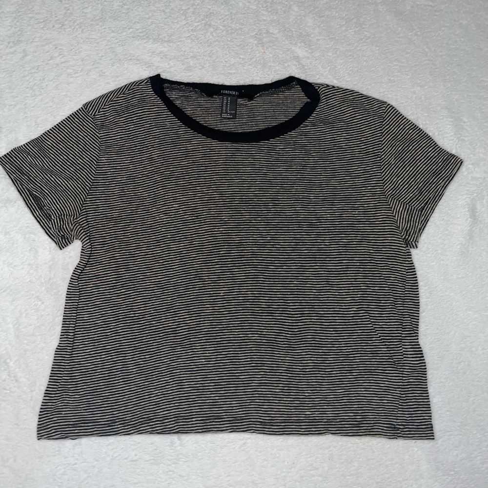 Black and white crop top